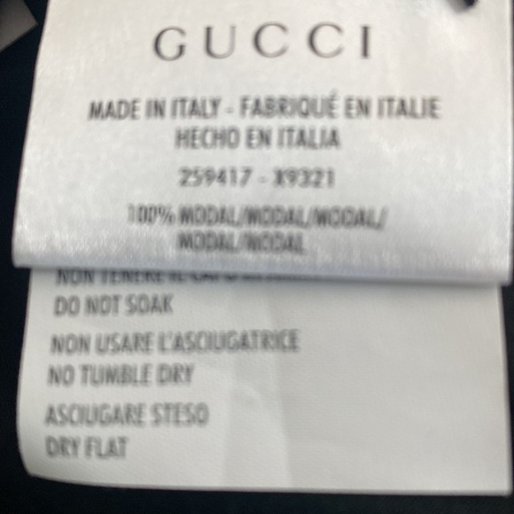 Gucci black modal t-shirt with signature green & red stripes. Auth - Picture 7 of 7